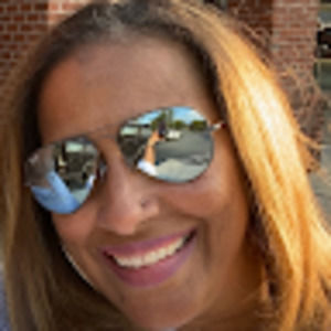 Meet your Posher, Shenna